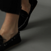 la tribe may moccasin black/silver